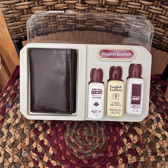 English Leather by Aristocrat Gift Set